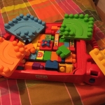 Vendo Mega Bloks -Mesa Preescolar 3 en 1